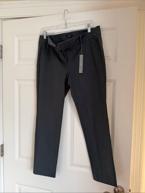 LOFT Straight Leg Jeans in Black